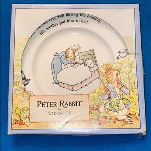 Wedgwood Peter Rabbit Dinner Plate Vintage - With Box
